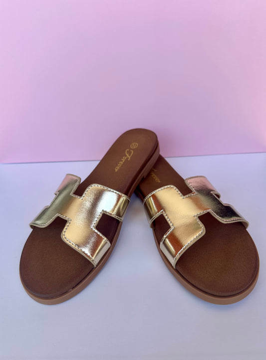 Lucy Women’s H-Style Flat Slide Sandals – Casual Summer Slip-On Shoes - Metallic Gold - Women’s Dress Shoes